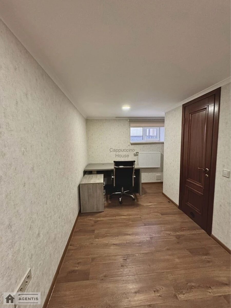 Apartment for rent. 4 rooms, 160 m², 1st floor/2 floors. 1, Sadova 1, Kyiv. 