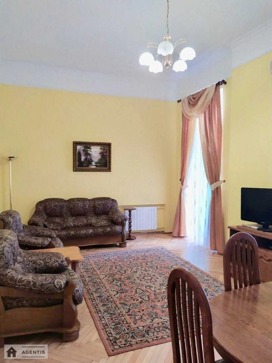 Apartment for rent. 3 rooms, 80 m², 2nd floor/5 floors. 20, Reytarska 20, Kyiv. 