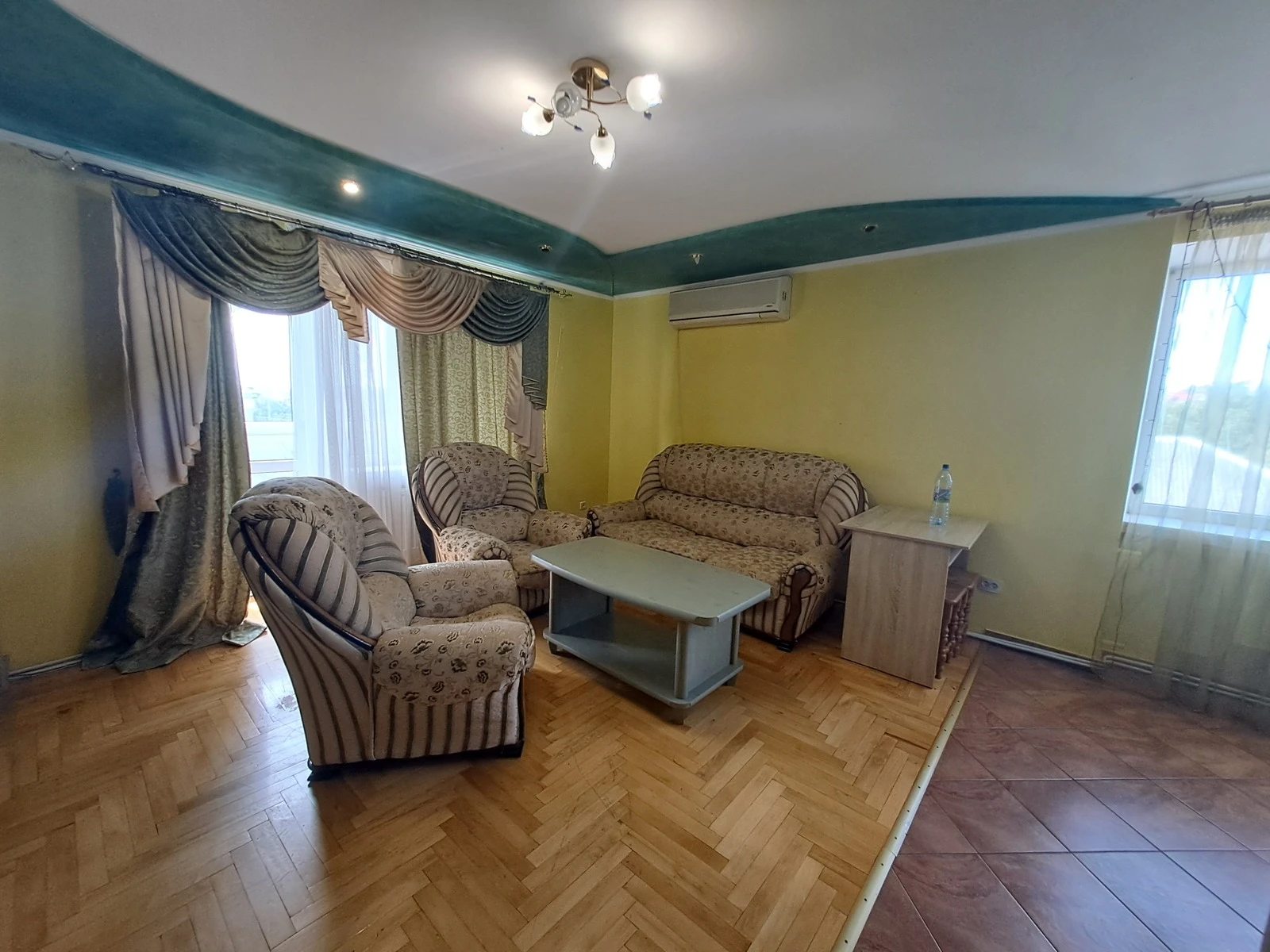 Здам квартиру. 2 rooms, 48 m², 4th floor/5 floors. Бандери С. вул., Тернопіль. 