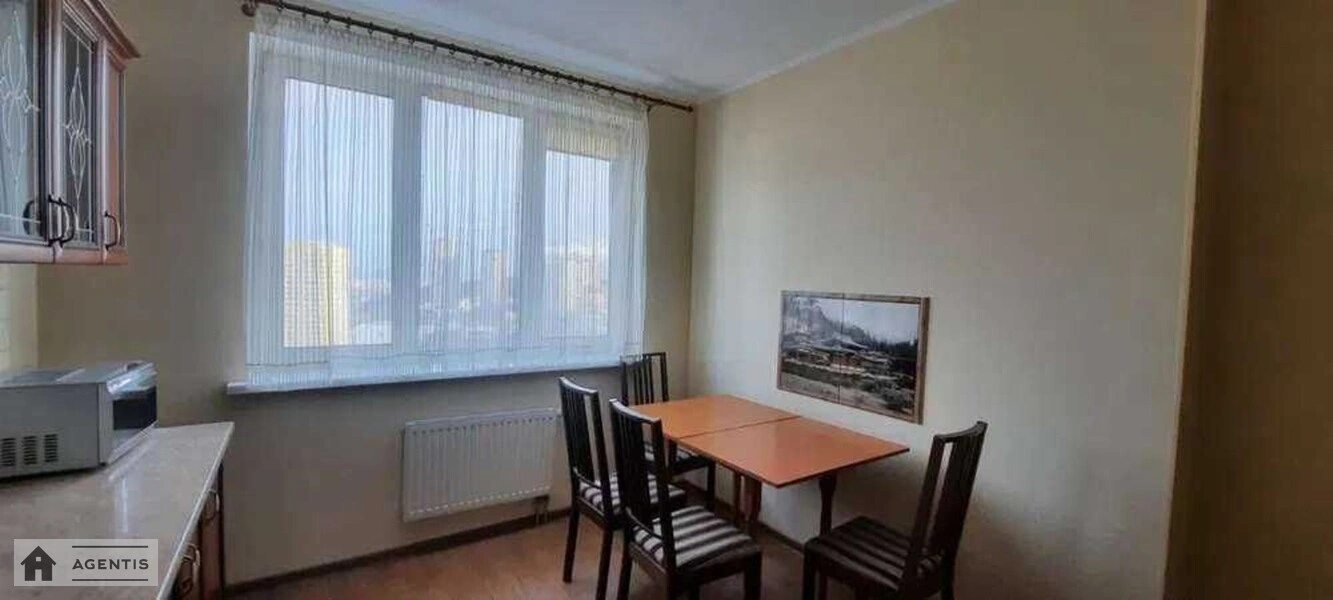 Здам квартиру. 2 rooms, 60 m², 16 floor/24 floors. 3, Феодосійська 3, Київ. 