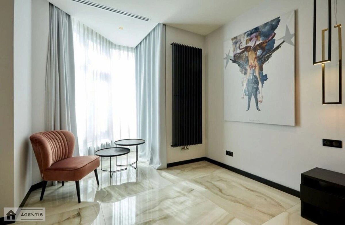 Apartment for rent. 3 rooms, 127 m², 6th floor/28 floors. Bolsunovska vul. Serhiya Strutynskoho, Kyiv. 