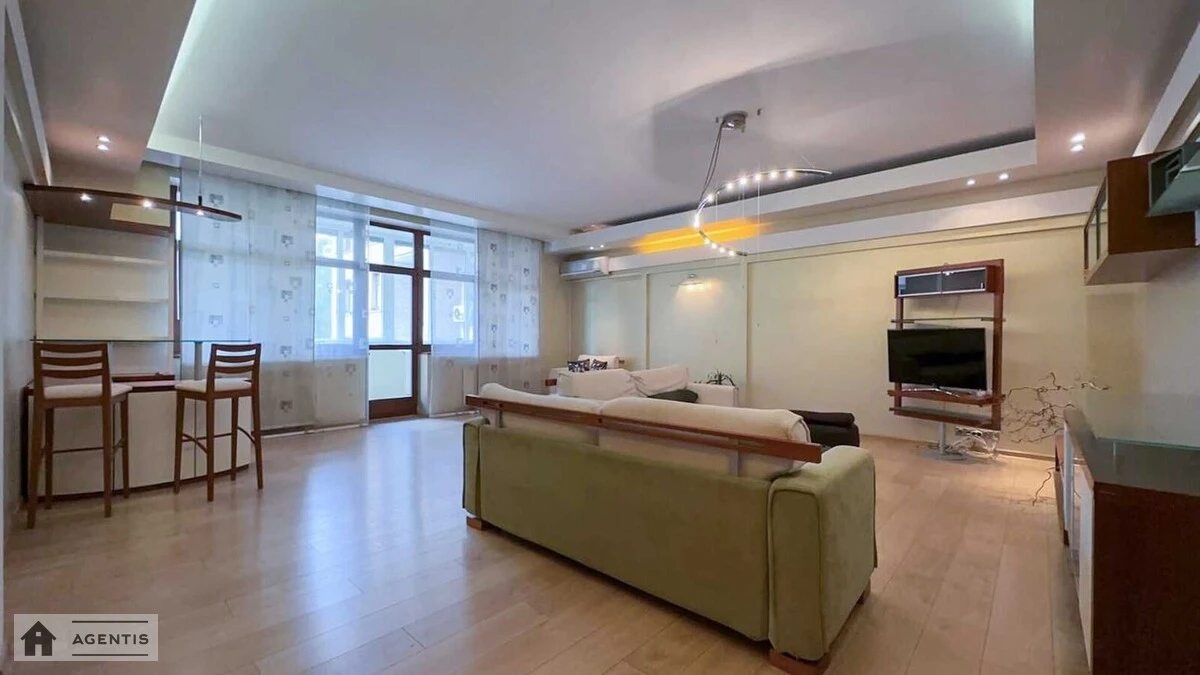 Здам квартиру. 3 rooms, 140 m², 3rd floor/9 floors. 18, Павлівська 18, Київ. 