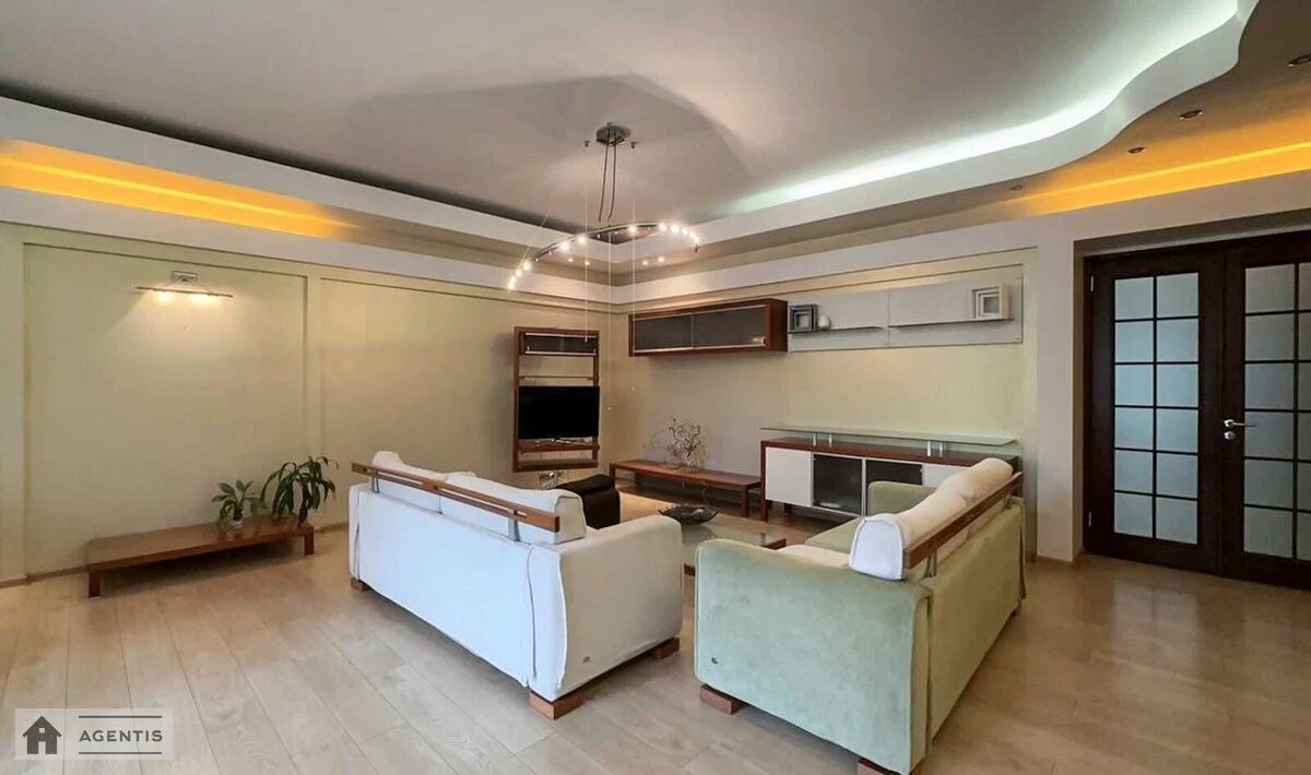 Apartment for rent. 3 rooms, 140 m², 3rd floor/9 floors. 18, Pavlivska 18, Kyiv. 
