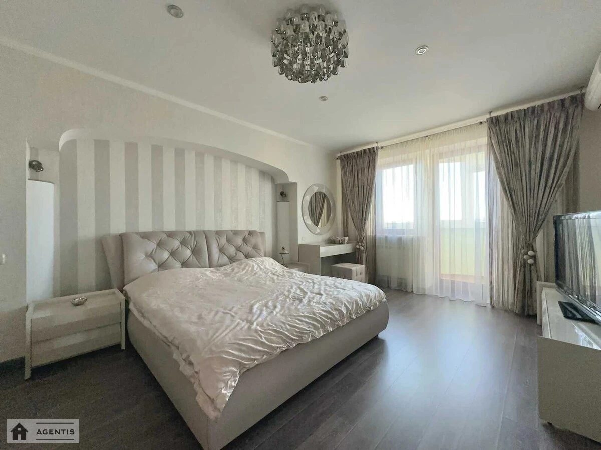 Apartment for rent. 4 rooms, 145 m², 11 floor/12 floors. 12, Volodymyra Ivasyuka prosp. Heroyiv Stalinhrada, Kyiv. 