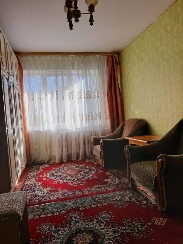 Apartment for rent. 1 room, 35 m², 2nd floor/9 floors. Slavyna, Bila Tserkva. 