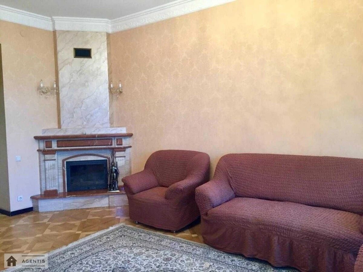 Здам квартиру. 4 rooms, 100 m², 2nd floor/4 floors. Кропивницького 4, Київ. 