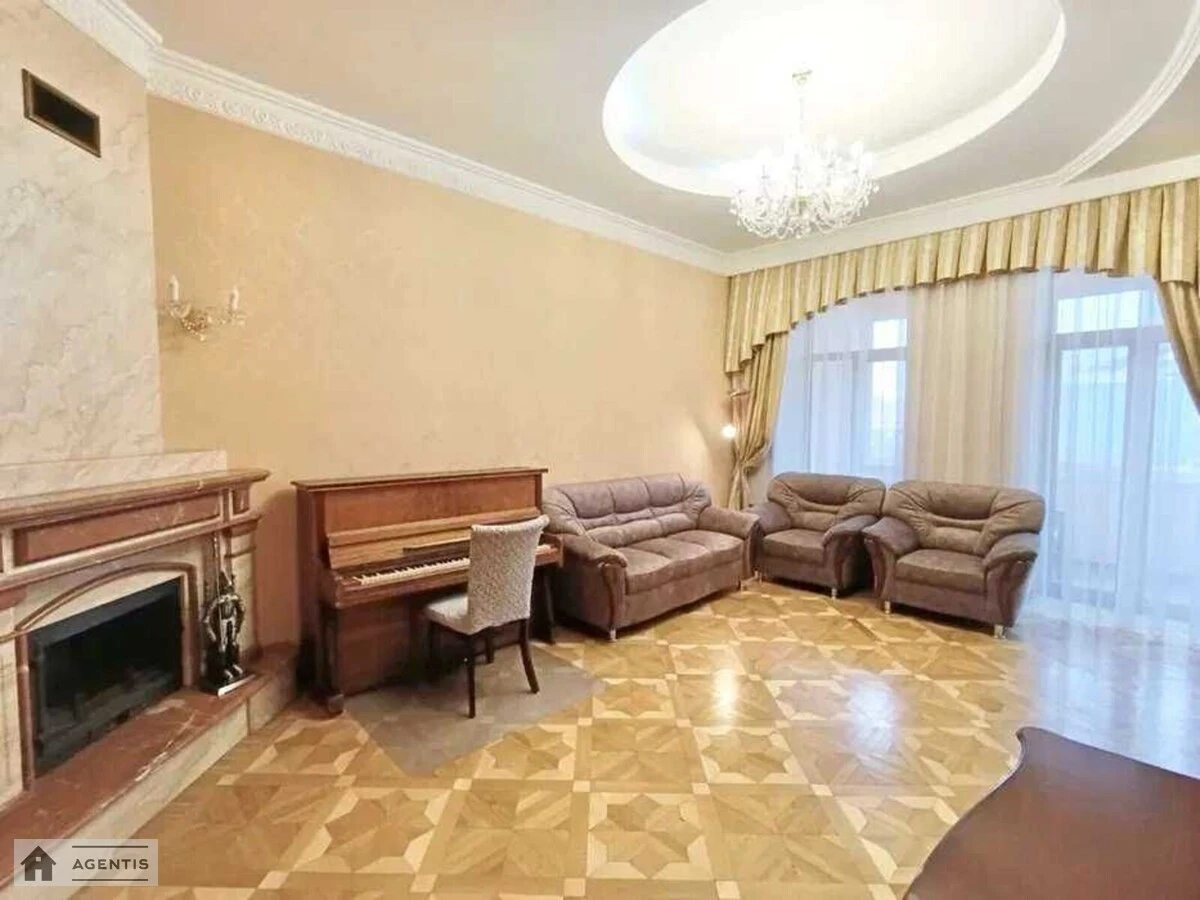 Здам квартиру. 3 rooms, 105 m², 2nd floor/4 floors. Кропивницького, Київ. 