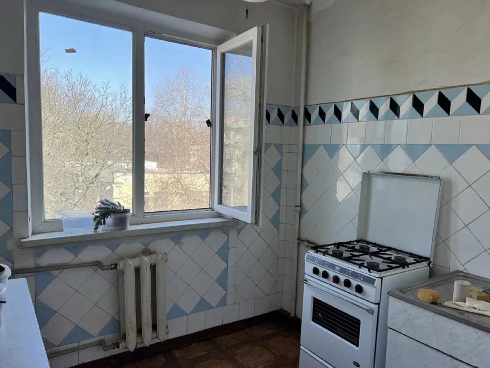 Продаж квартири 1 кімната, 31 m², 4 пов./5 поверхів. 16, Филатова Академика , Одеса. 