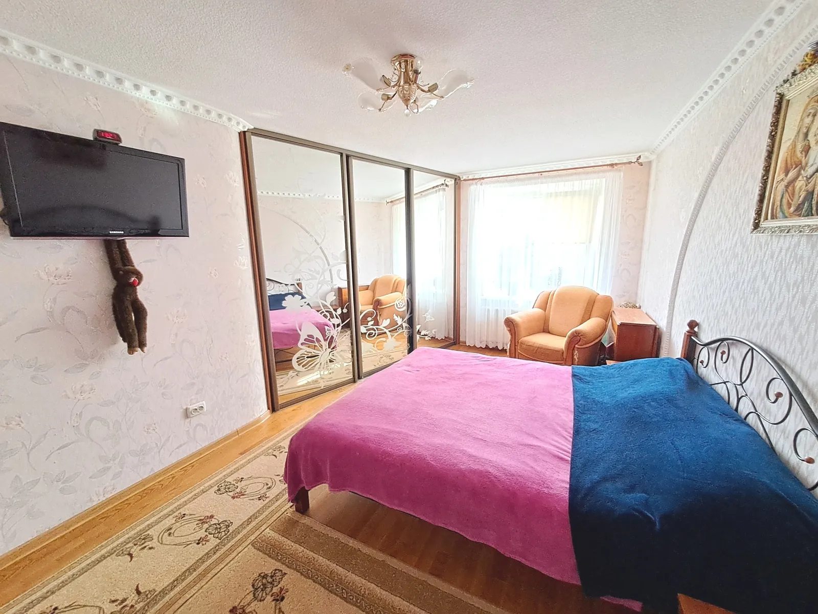 Apartments for sale. 3 rooms, 100 m², 5th floor/10 floors. 25, Hlyboka vul., Ternopil. 