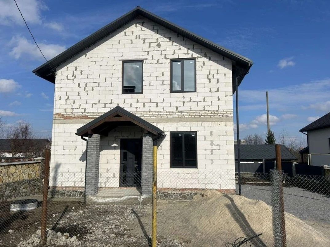 Продажа дома 4 комнаты, 125 m², 2 этажа. Березина. 