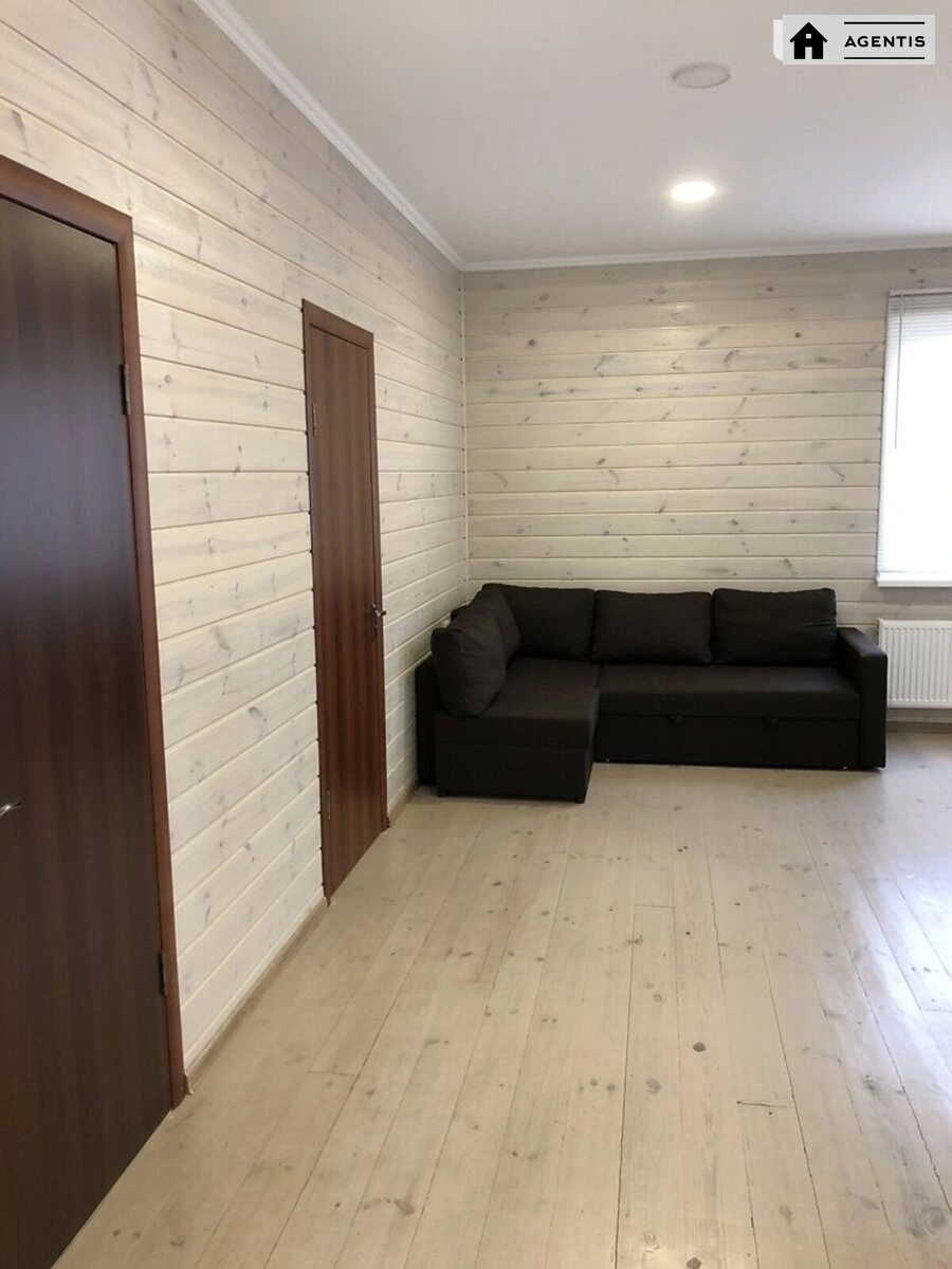 Apartment for rent. 2 rooms, 65 m², 1st floor/2 floors. Tciolkovskogo, Kyiv. 