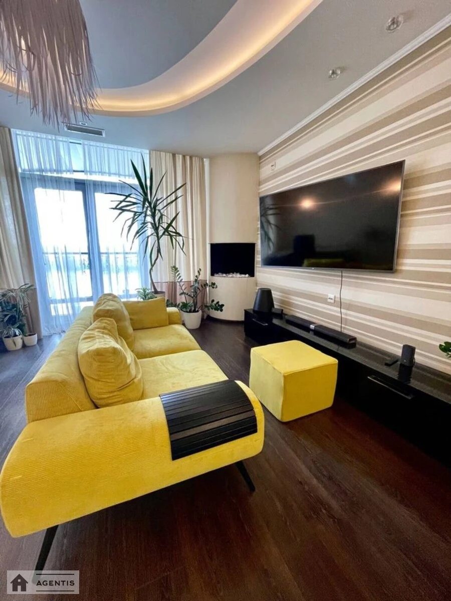 Apartment for rent. 3 rooms, 100 m², 8th floor/14 floors. 18, Rayisy Okipnoyi vul., Kyiv. 