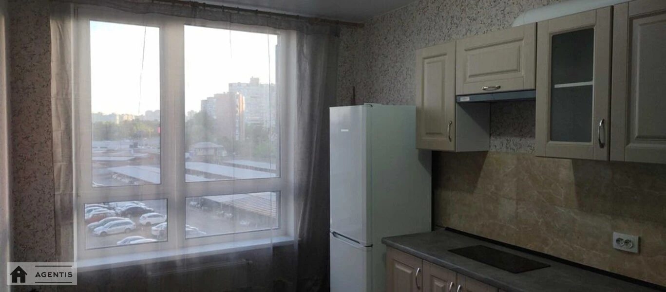 Apartment for rent. 1 room, 36 m², 4th floor/26 floors. 128, Kamyanska vul. Dniprodzerzhynska, Kyiv. 