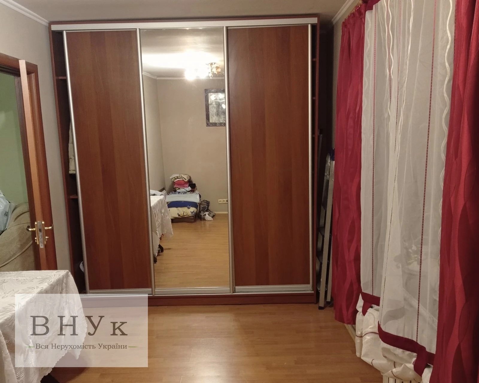 Продаж квартири 2 кімнати, 45 m², 5 пов./6 поверхів. Руська вул., Тернопіль. 