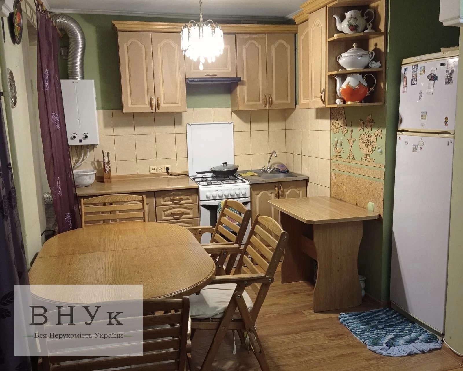 Продаж квартири 2 кімнати, 45 m², 5 пов./6 поверхів. Руська вул., Тернопіль. 