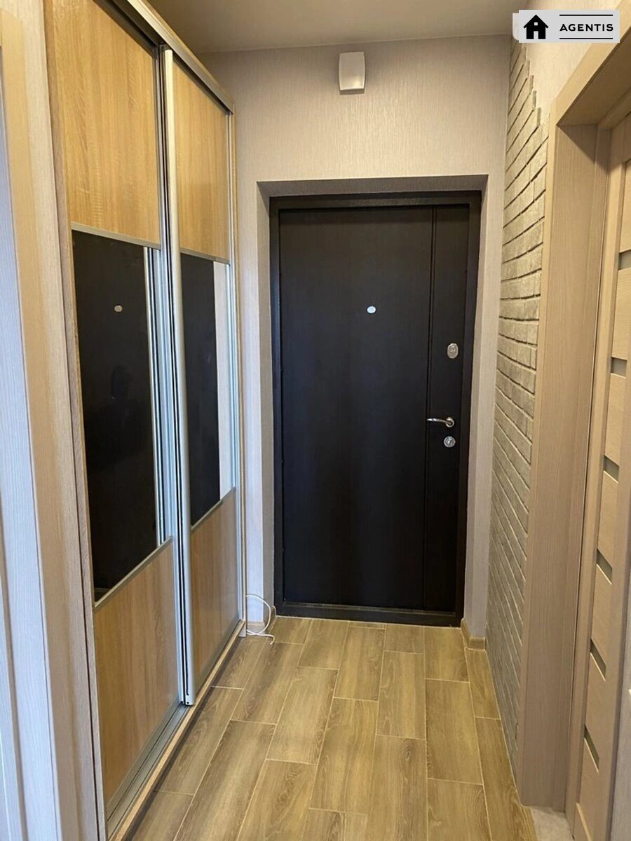 Здам квартиру. 1 room, 45 m², 5th floor/25 floors. 16, Дніпровська набережна 16, Київ. 