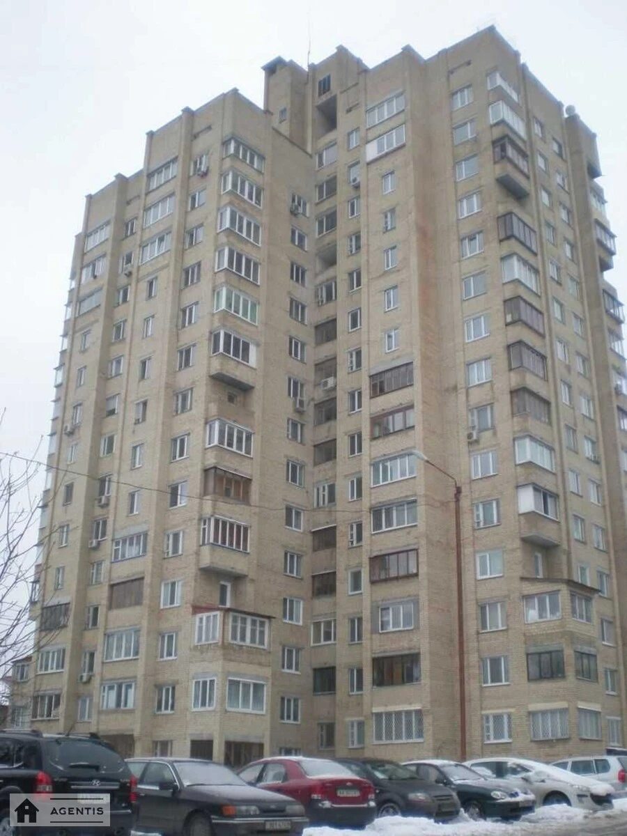 Сдам квартиру. 3 rooms, 75 m², 7th floor/14 floors. 61, Зверинецкая 61, Киев. 