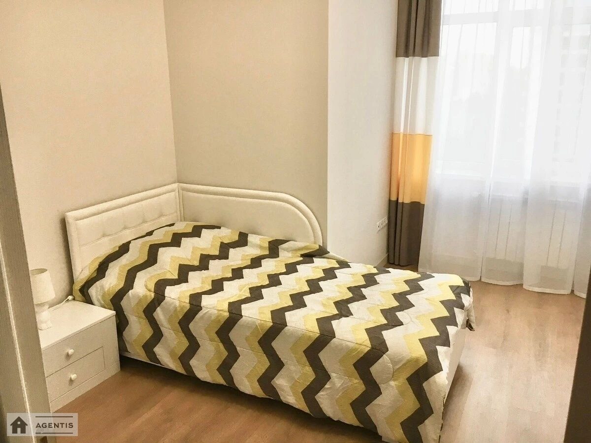 Здам квартиру. 3 rooms, 75 m², 9th floor/15 floors. 14, Гоголівська 14, Київ. 