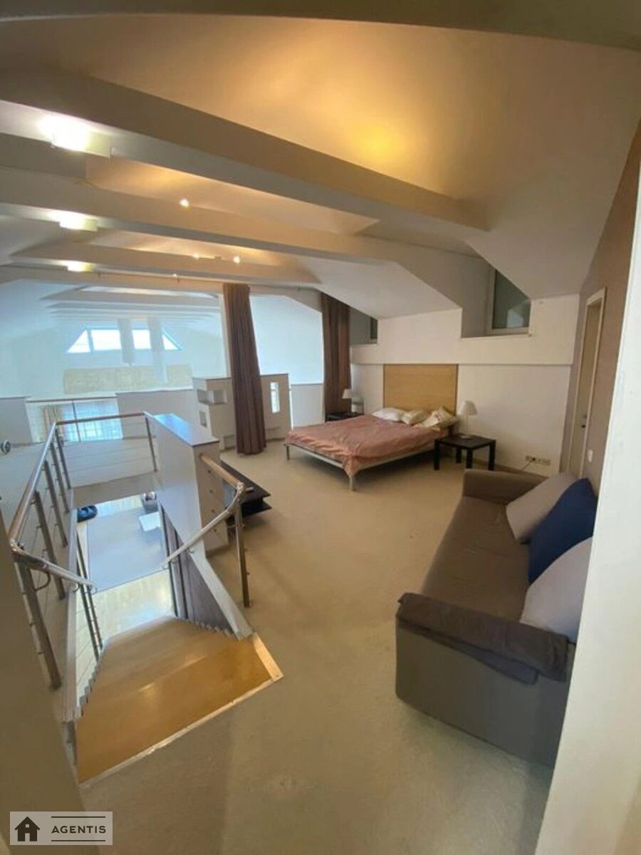 Сдам квартиру. 2 rooms, 160 m², 5th floor/5 floors. Эспланадная, Киев. 