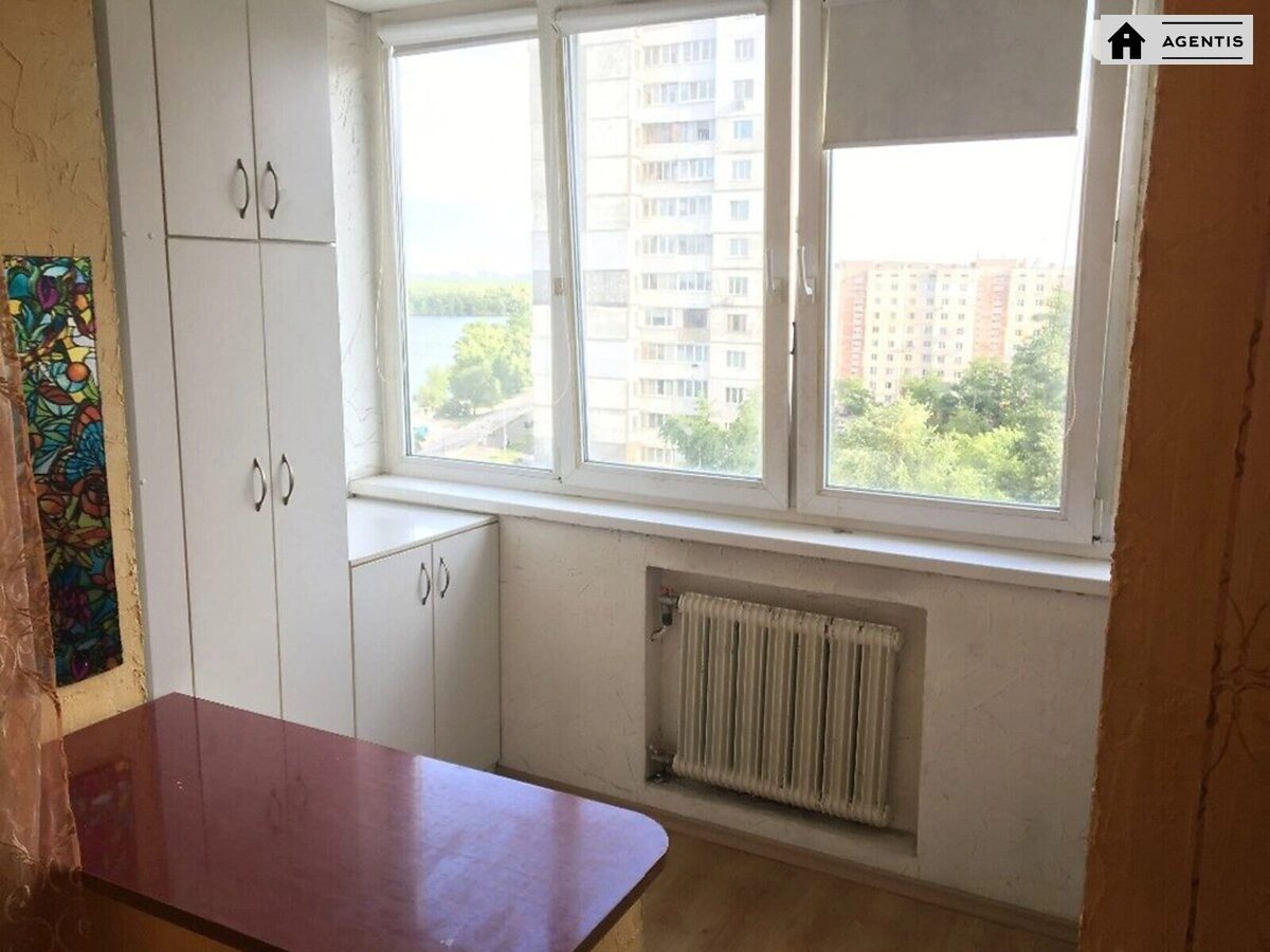 Здам квартиру. 2 rooms, 56 m², 9th floor/12 floors. 37, Прирічна 37, Київ. 