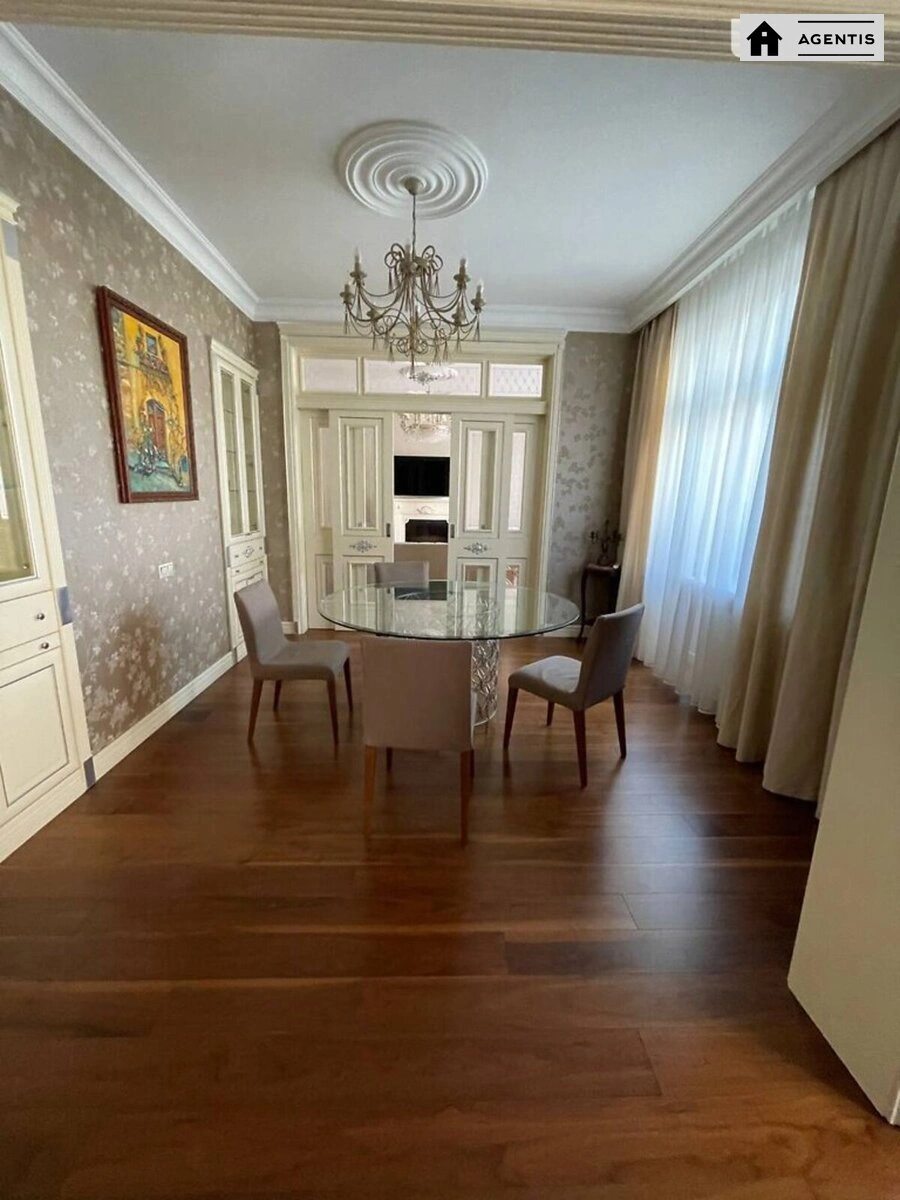 Apartment for rent. 4 rooms, 230 m², 6th floor/12 floors. 103, Antonovycha vul. Horkoho, Kyiv. 