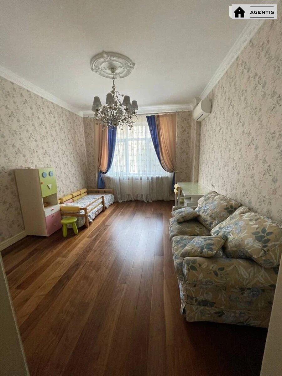 Apartment for rent. 4 rooms, 230 m², 6th floor/12 floors. 103, Antonovycha vul. Horkoho, Kyiv. 