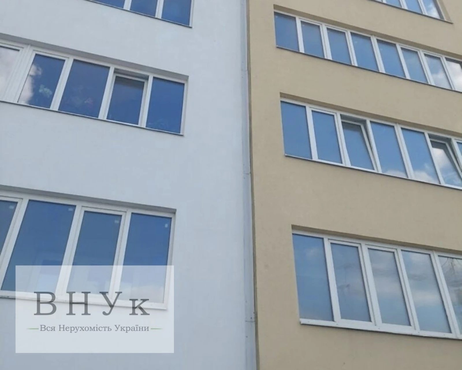 Apartments for sale. 1 room, 44 m², 8th floor/10 floors. Illyenka , Ternopil. 
