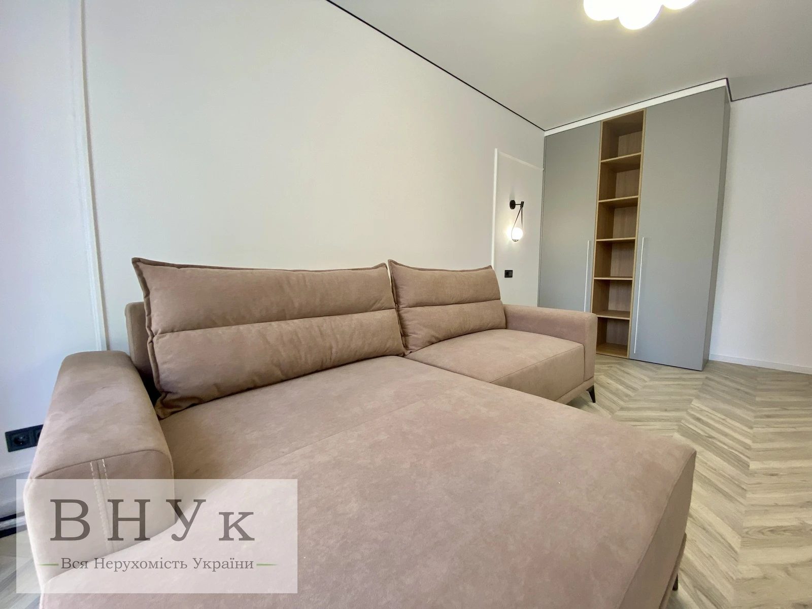 Продаж квартири 2 кімнати, 60 m², 2 пов./5 поверхів. Галицький пров., Тернопіль. 