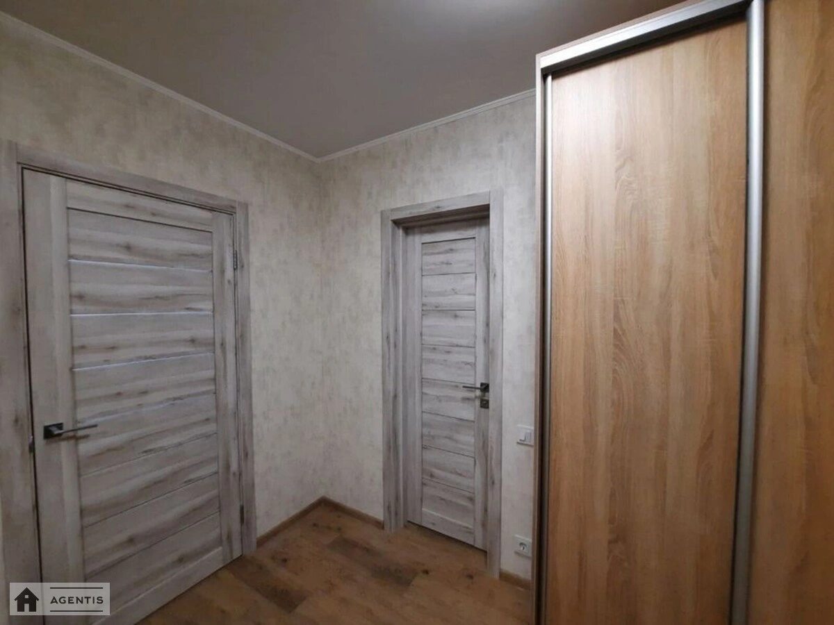 Apartment for rent. 1 room, 34 m², 9th floor/26 floors. Mykoly Zakrevskoho vul., Kyiv. 