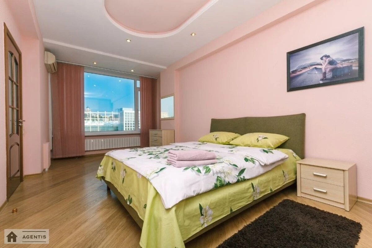 Apartment for rent. 2 rooms, 56 m², 10th floor/15 floors. Velyka Vaselkivska, Kyiv. 