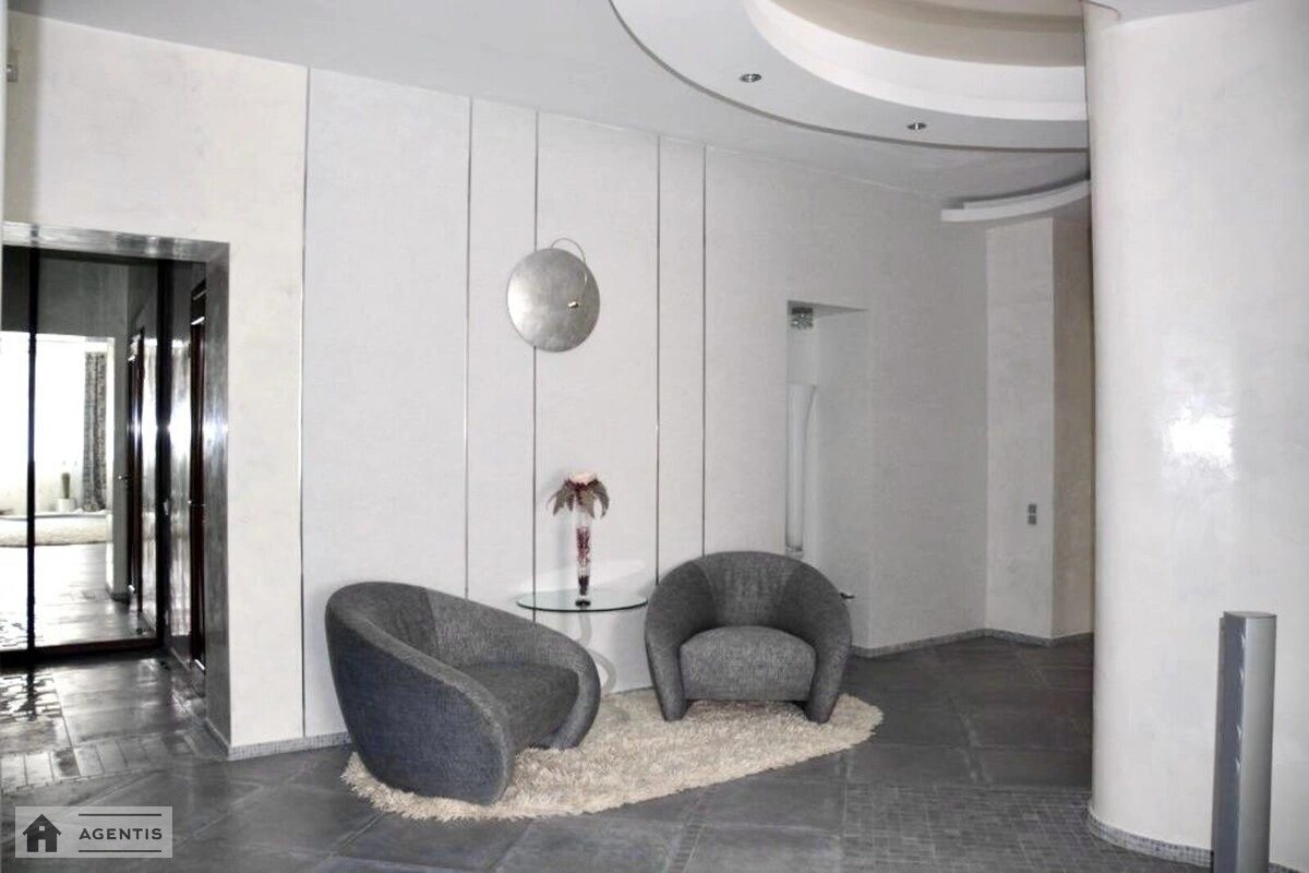Apartment for rent. 4 rooms, 163 m², 5th floor/15 floors. 6, Volodymyra Ivasyuka prosp. Heroyiv Stalinhrada, Kyiv. 