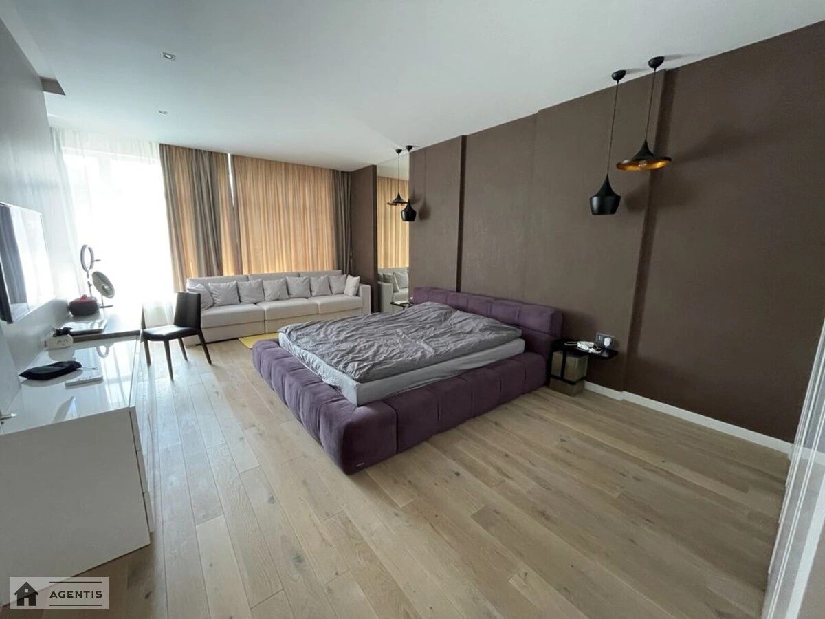 Apartment for rent. 3 rooms, 150 m², 10th floor/42 floors. 7, Klovskiy 7, Kyiv. 