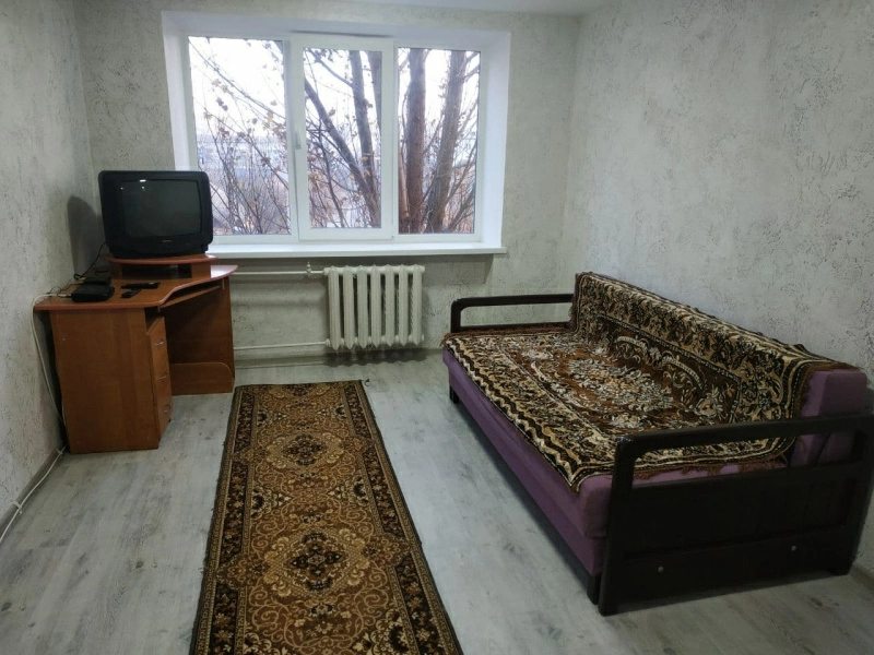 Apartment for rent. 1 room, 25 m², 3rd floor/5 floors. Vokzalnaya, Bila Tserkva. 