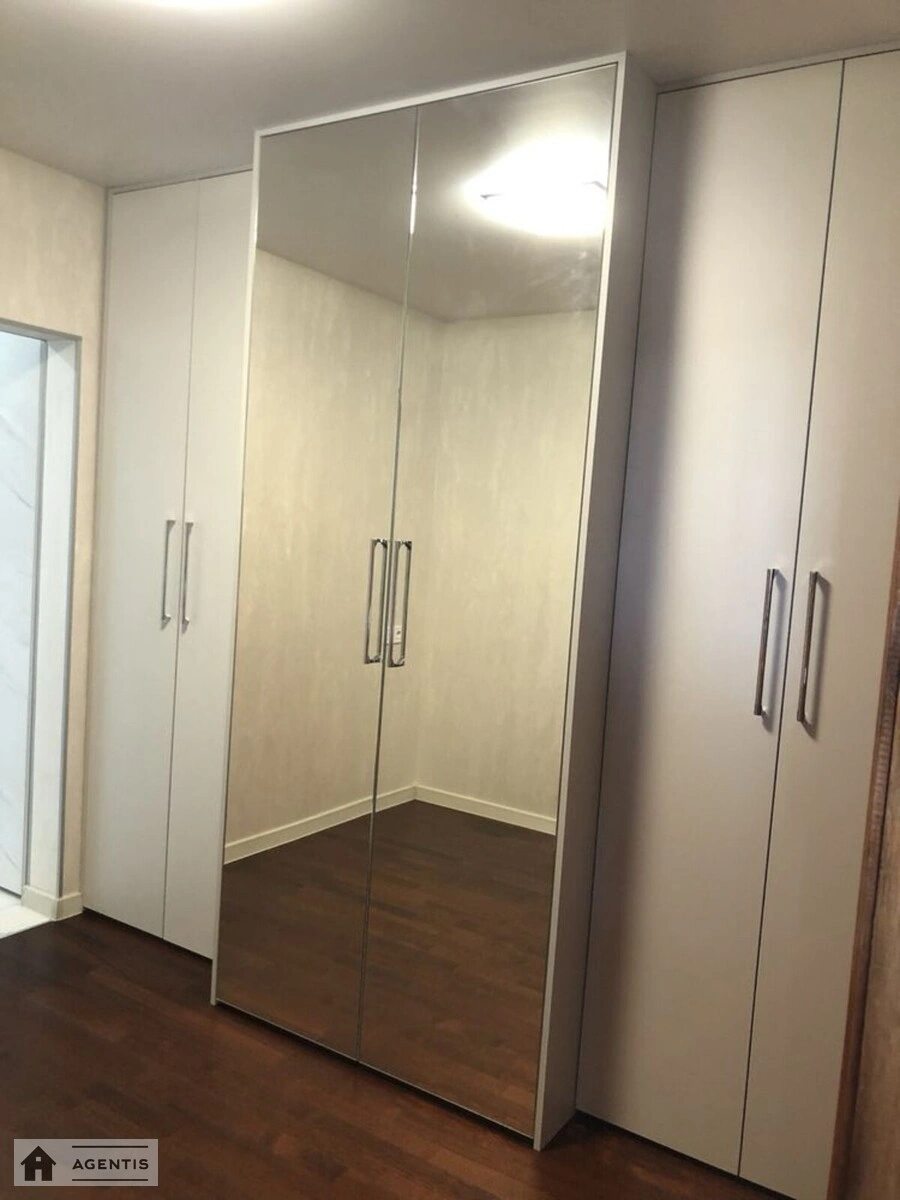 Сдам квартиру. 2 rooms, 50 m², 9th floor/9 floors. Ревуцкого, Киев. 