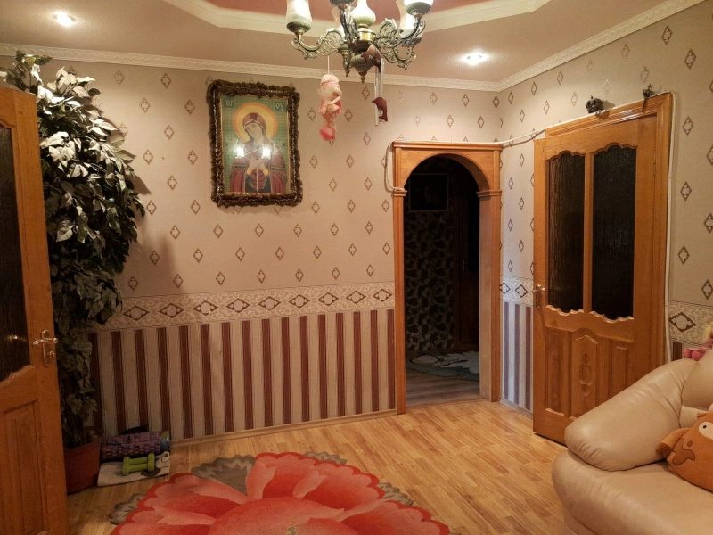 Продажа квартиры. 3 rooms, 80 m², 12 floor/15 floors. 4, Срибнокильская 4, Киев. 