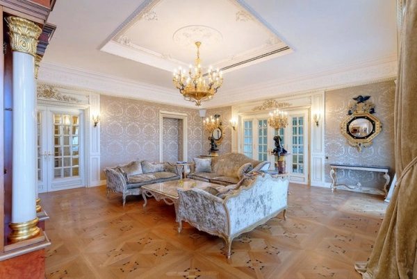 Apartments for sale. 5 rooms, 389 m², 2nd floor/6 floors. 20, Velika Zhytomirska 20, Kyiv. 