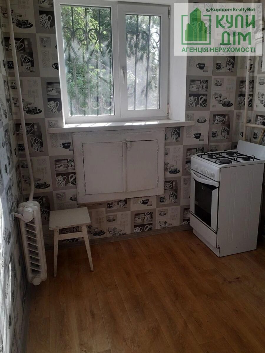 Продаж квартири 1 кімната, 21 m², 1 пов./5 поверхів. Леоніда Каденюка вул. (Пацаєва), Кропивницький. 