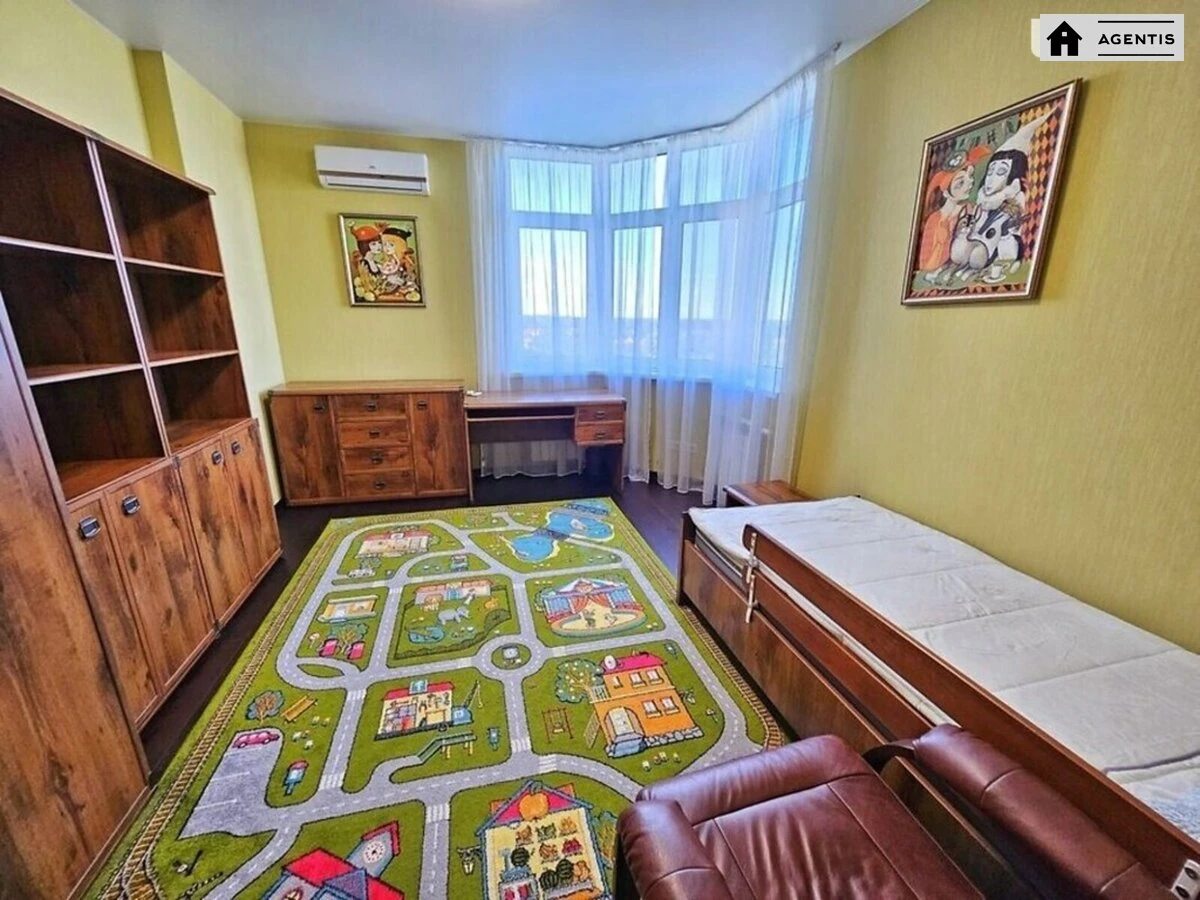 Apartment for rent. 3 rooms, 114 m², 17 floor/27 floors. 2, Peremyshlska vul. Chervonopilska, Kyiv. 