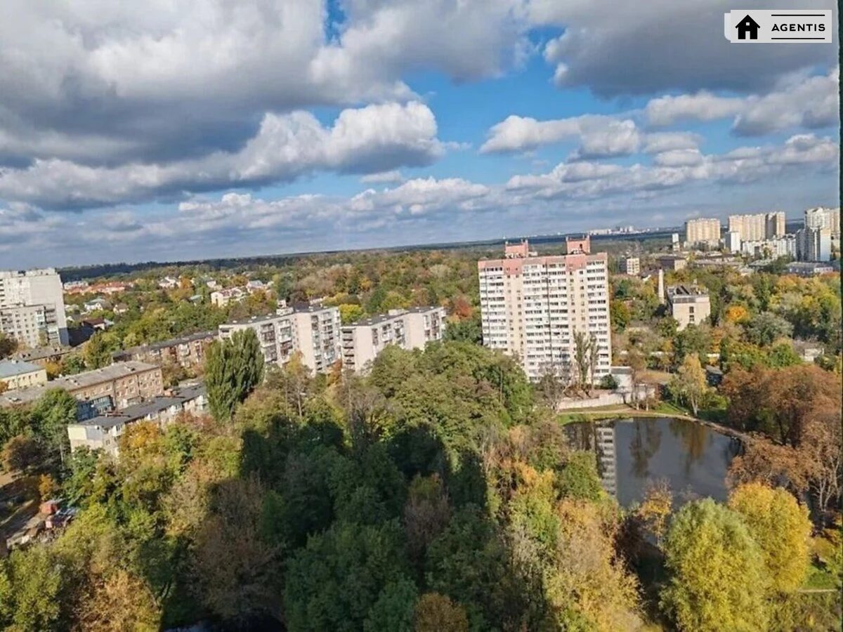 Apartment for rent. 3 rooms, 114 m², 17 floor/27 floors. 2, Peremyshlska vul. Chervonopilska, Kyiv. 