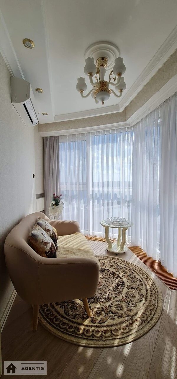 Apartment for rent. 2 rooms, 63 m², 14 floor/25 floors. 1, Mykoly Bazhana prosp., Kyiv. 