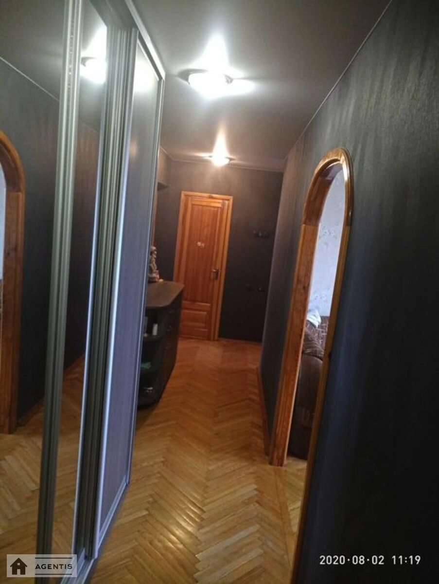 Apartment for rent. 4 rooms, 77 m², 4th floor/9 floors. 22, Romana Shukhevycha prosp. Henerala Vatutina, Kyiv. 