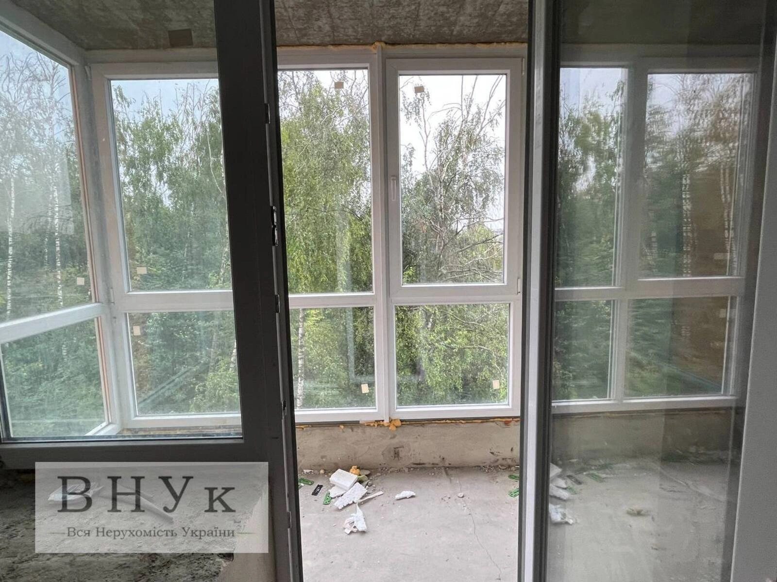 Продаж квартири 1 кімната, 43 m², 5 пов./9 поверхів. Чернівецька вул., Тернопіль. 