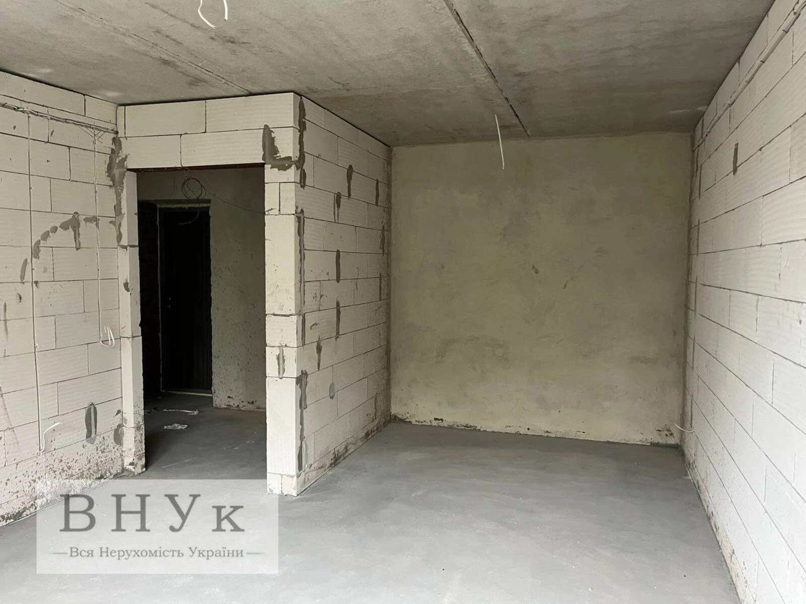 Продаж квартири 1 кімната, 43 m², 5 пов./9 поверхів. Чернівецька вул., Тернопіль. 