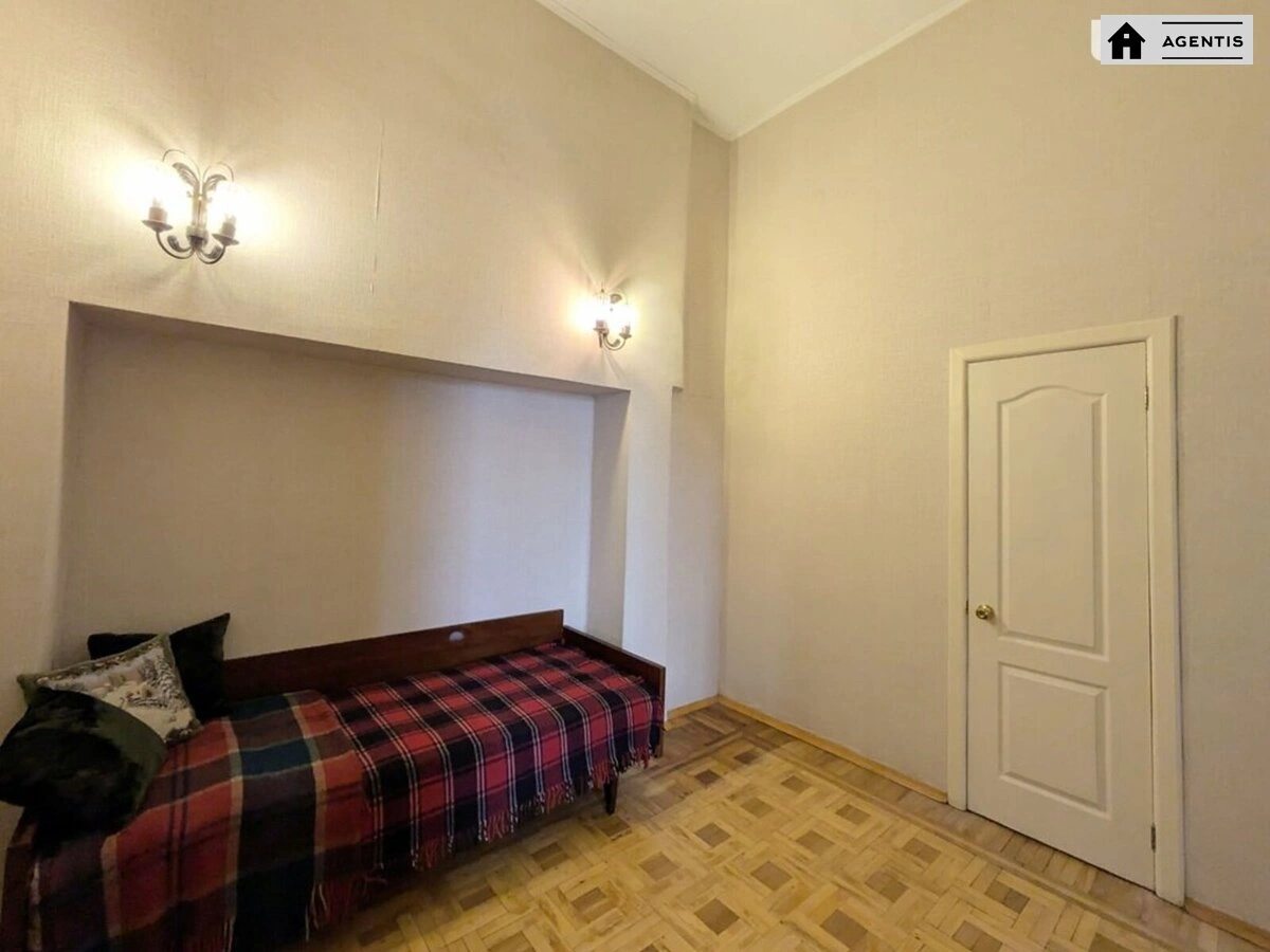 Здам квартиру. 2 rooms, 99 m², 6th floor/6 floors. 12, Січових Стрільців 12, Київ. 