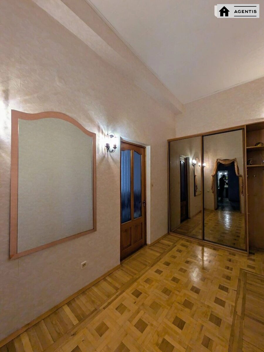 Здам квартиру. 2 rooms, 99 m², 6th floor/6 floors. 12, Січових Стрільців 12, Київ. 