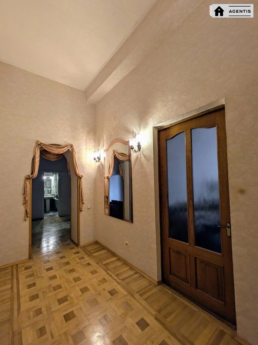 Здам квартиру. 2 rooms, 99 m², 6th floor/6 floors. 12, Січових Стрільців 12, Київ. 