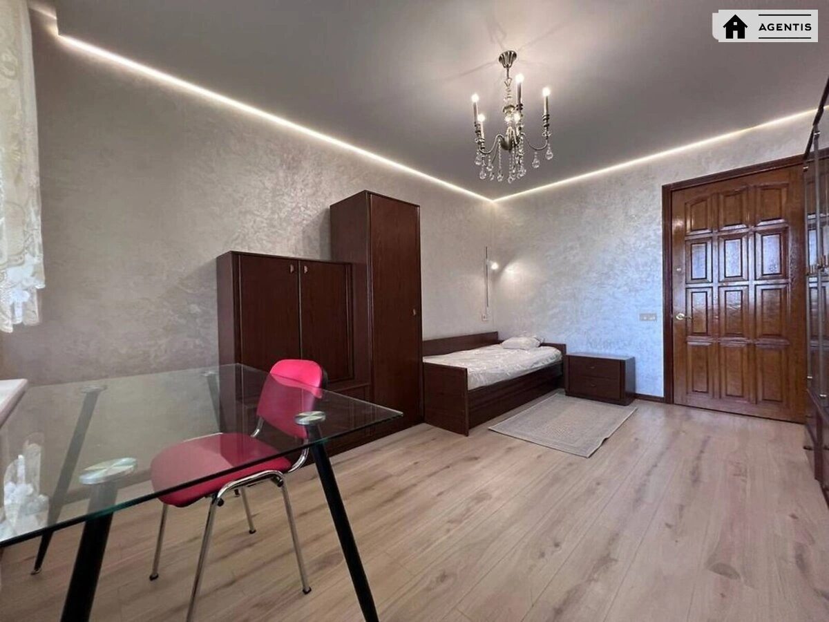 Здам квартиру. 3 rooms, 105 m², 20 floor/20 floors. 4, Старонаводницька 4, Київ. 