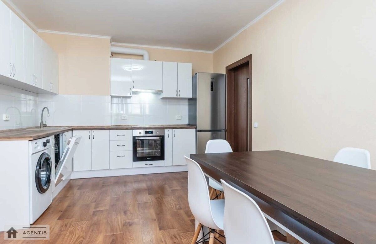 Apartment for rent. 3 rooms, 95 m², 8th floor/25 floors. 1, Baltiyskiy 1, Kyiv. 