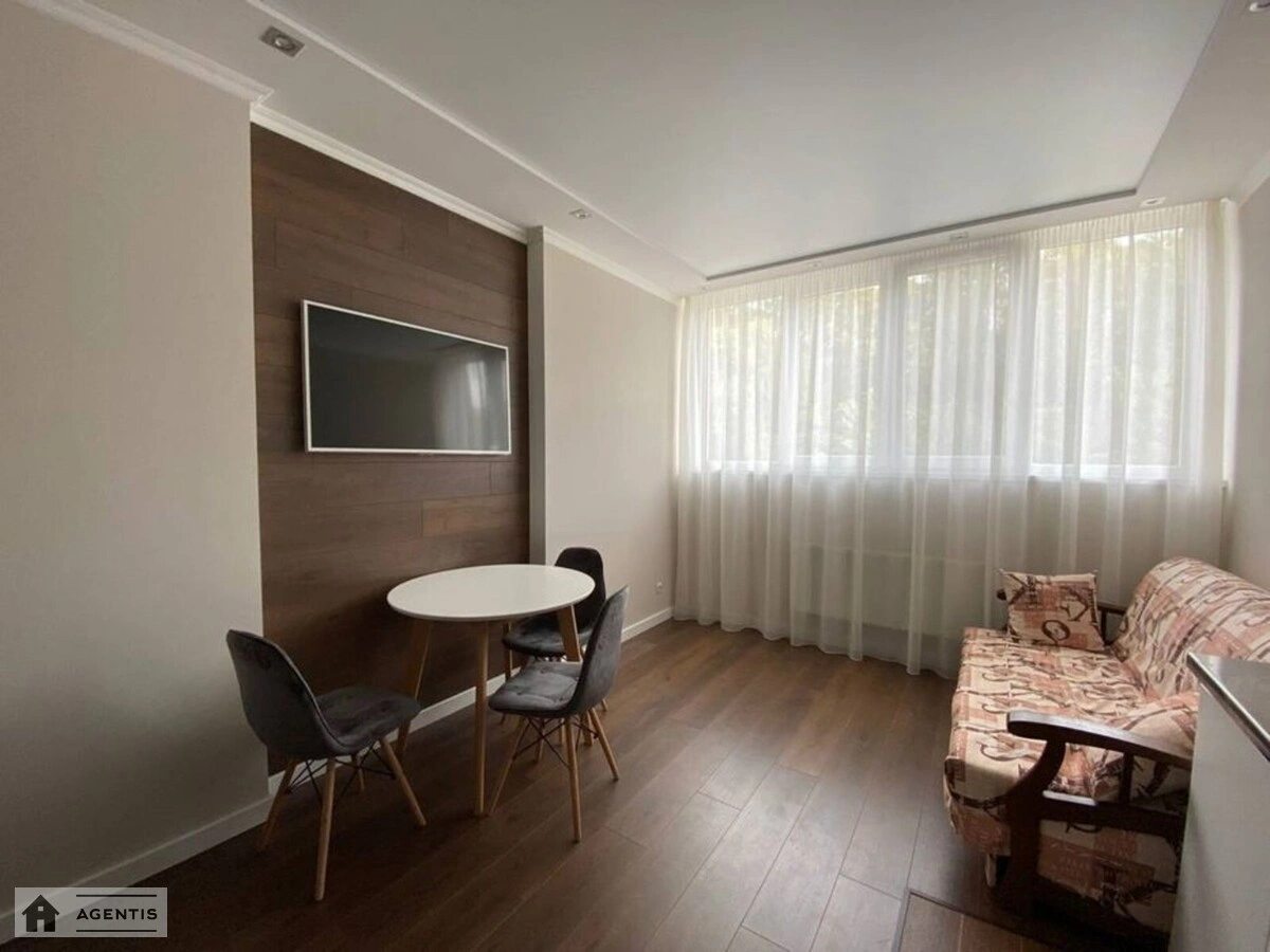 Apartment for rent. 1 room, 45 m², 2nd floor/25 floors. 15, Akademika Zabolotnoho vul., Kyiv. 