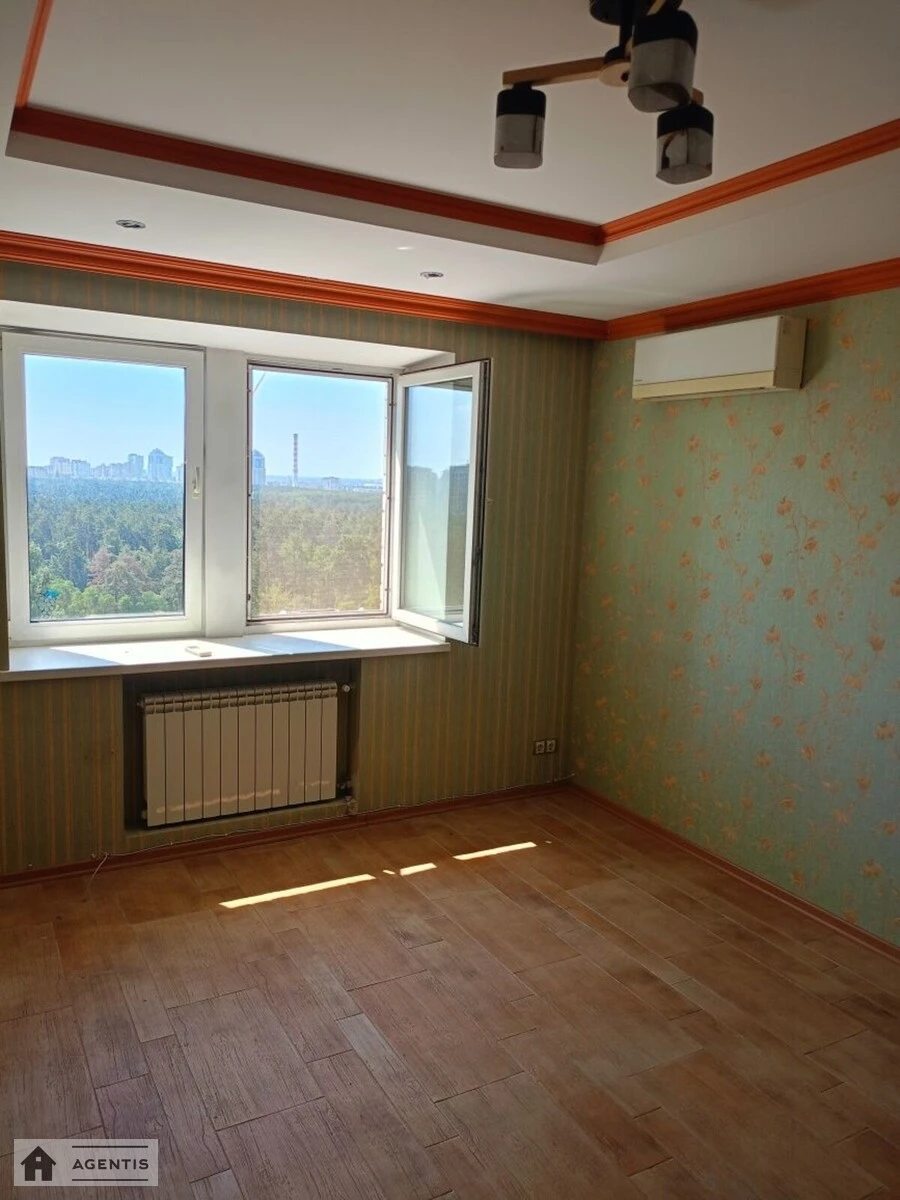 Apartment for rent. 4 rooms, 120 m², 13 floor/15 floors. Vidpochynku, Kyiv. 